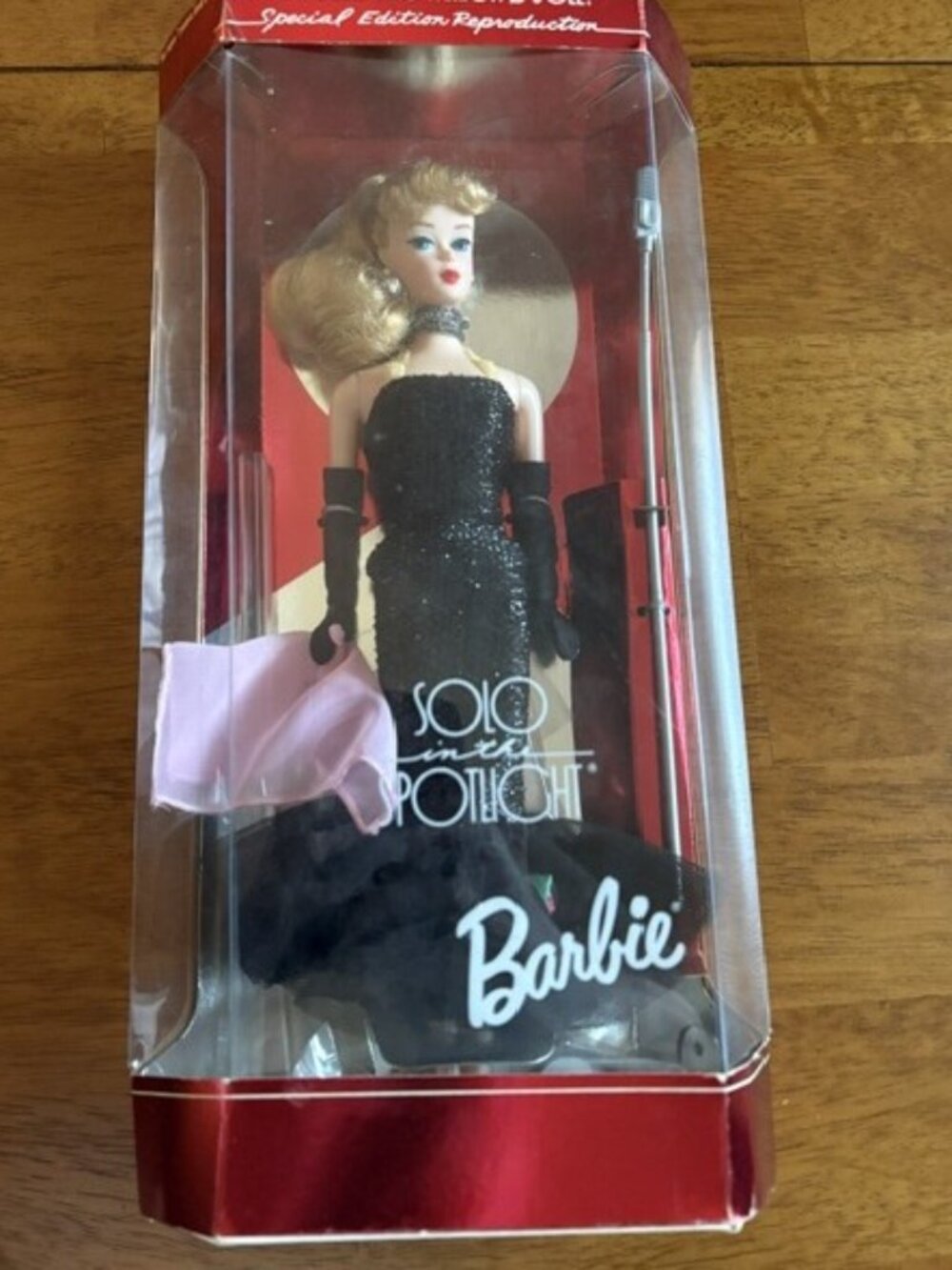 Solo in the spotlight Barbie (1994 special edition)